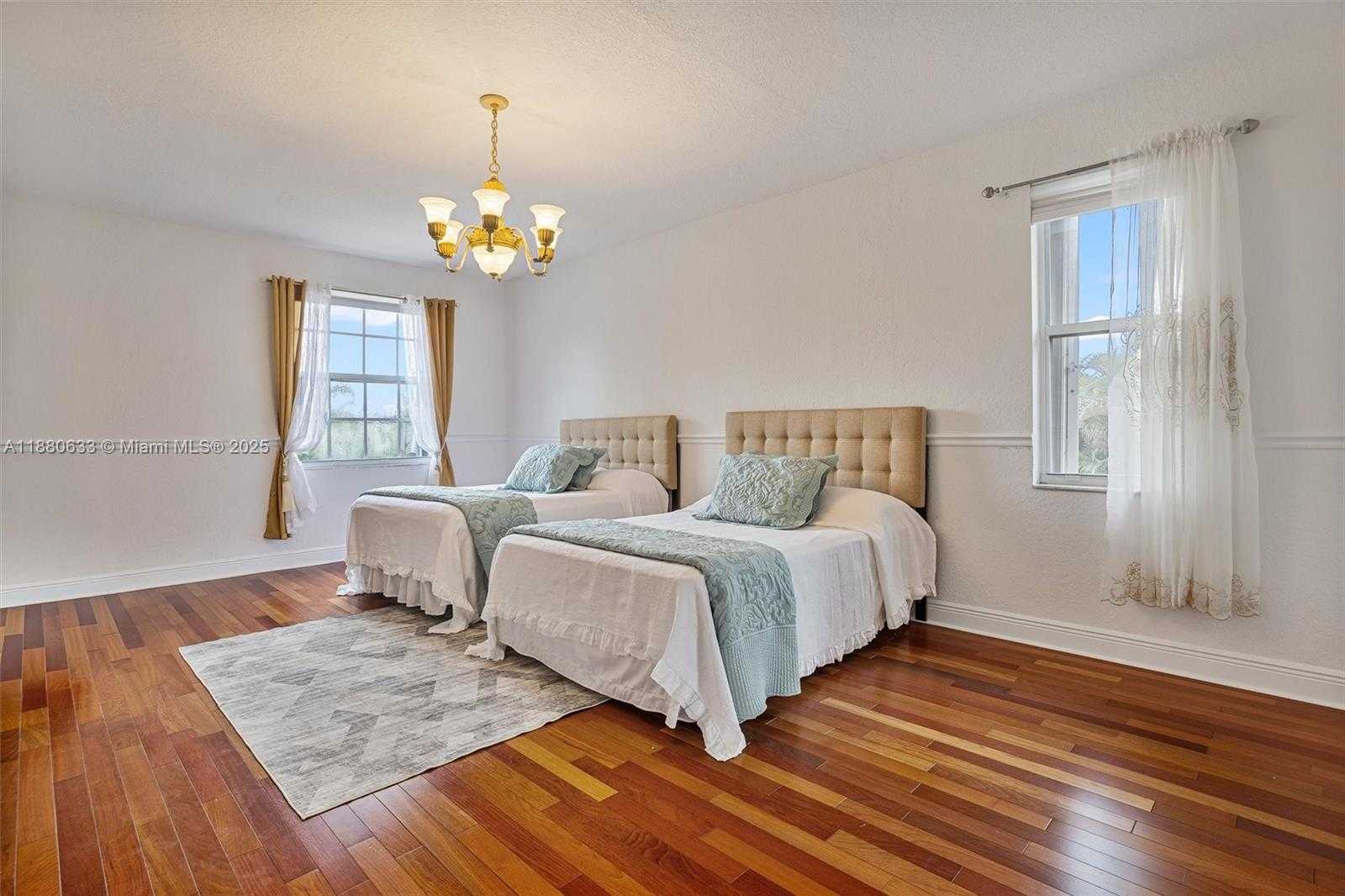 Small Image of 15998 SOUTH WEST 3RD ST, Pembroke Pines Number 38