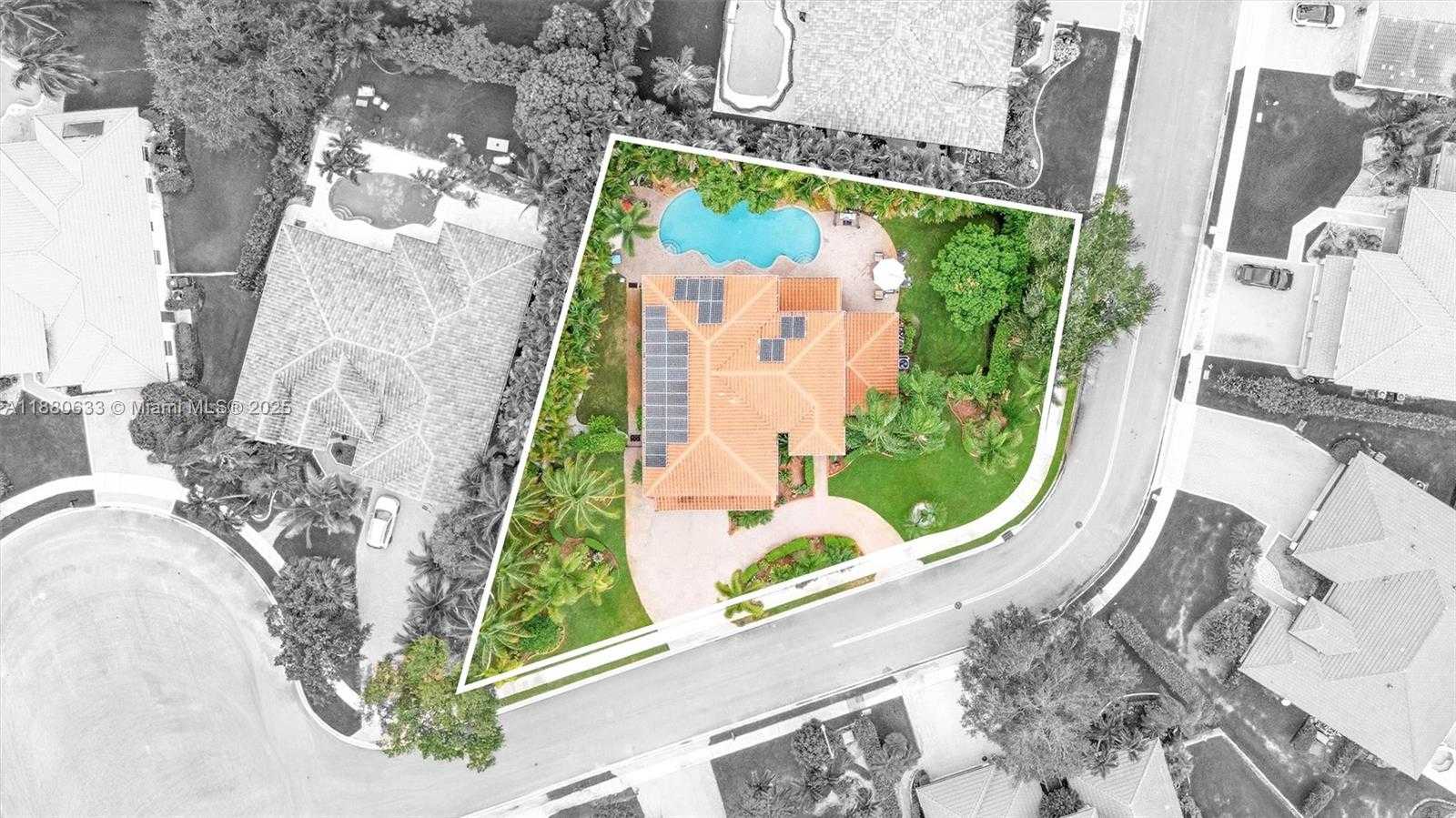 Small Image of 15998 SOUTH WEST 3RD ST, Pembroke Pines Number 4