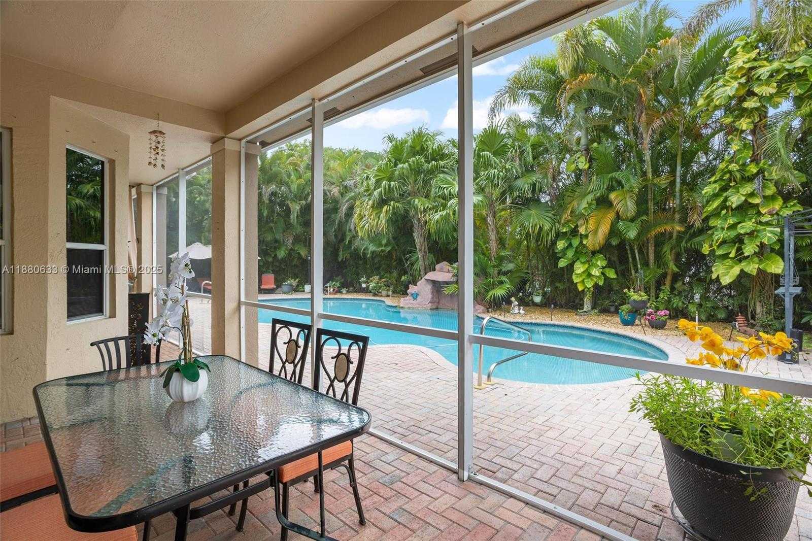 Small Image of 15998 SOUTH WEST 3RD ST, Pembroke Pines Number 43