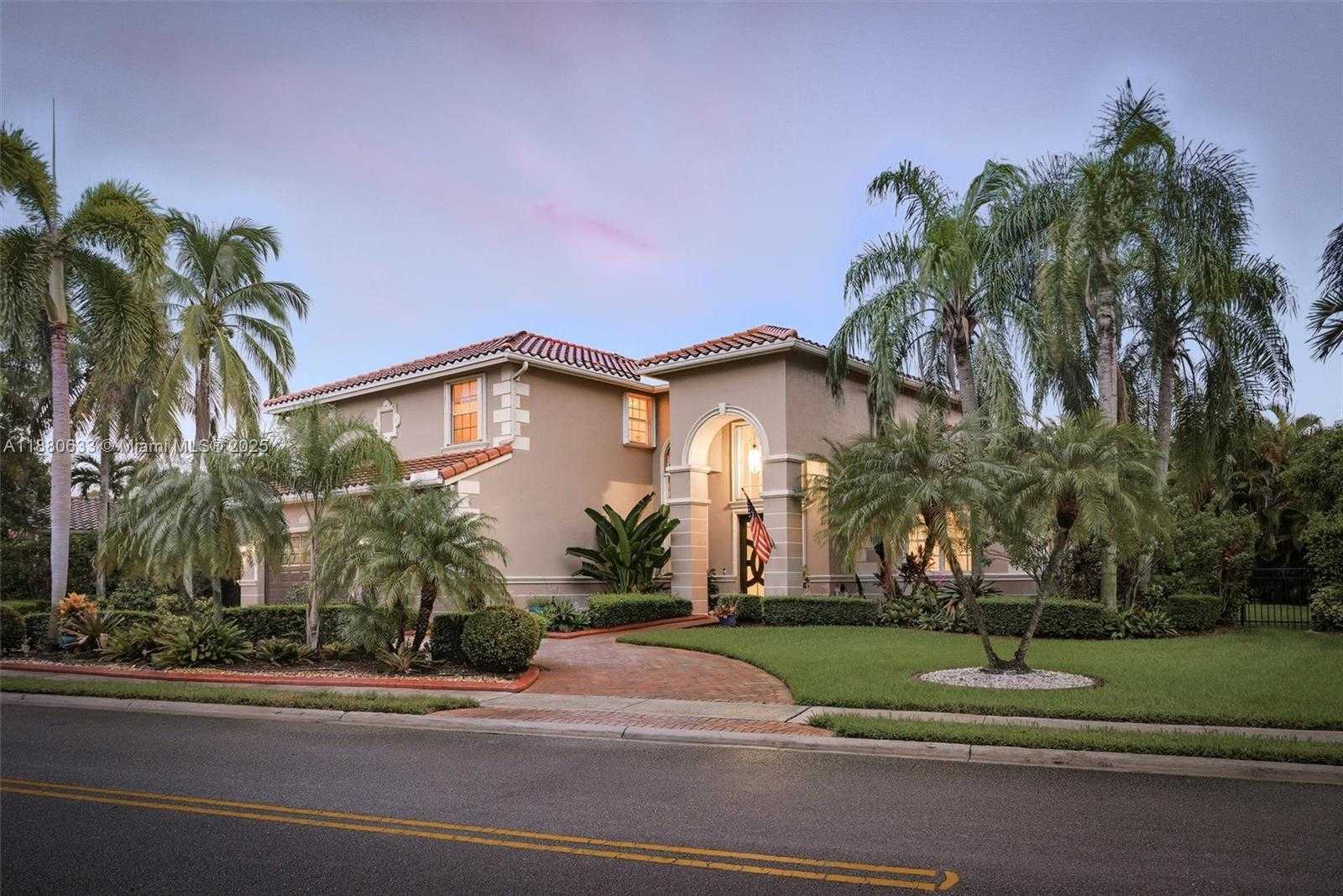 Small Image of 15998 SOUTH WEST 3RD ST, Pembroke Pines Number 9