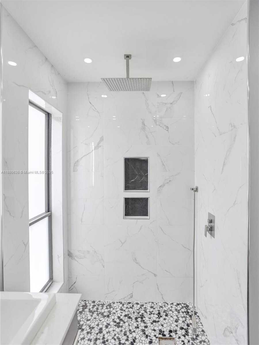 Small Image of 7107 NORTH WEST 39TH ST, Coral Springs Number 18