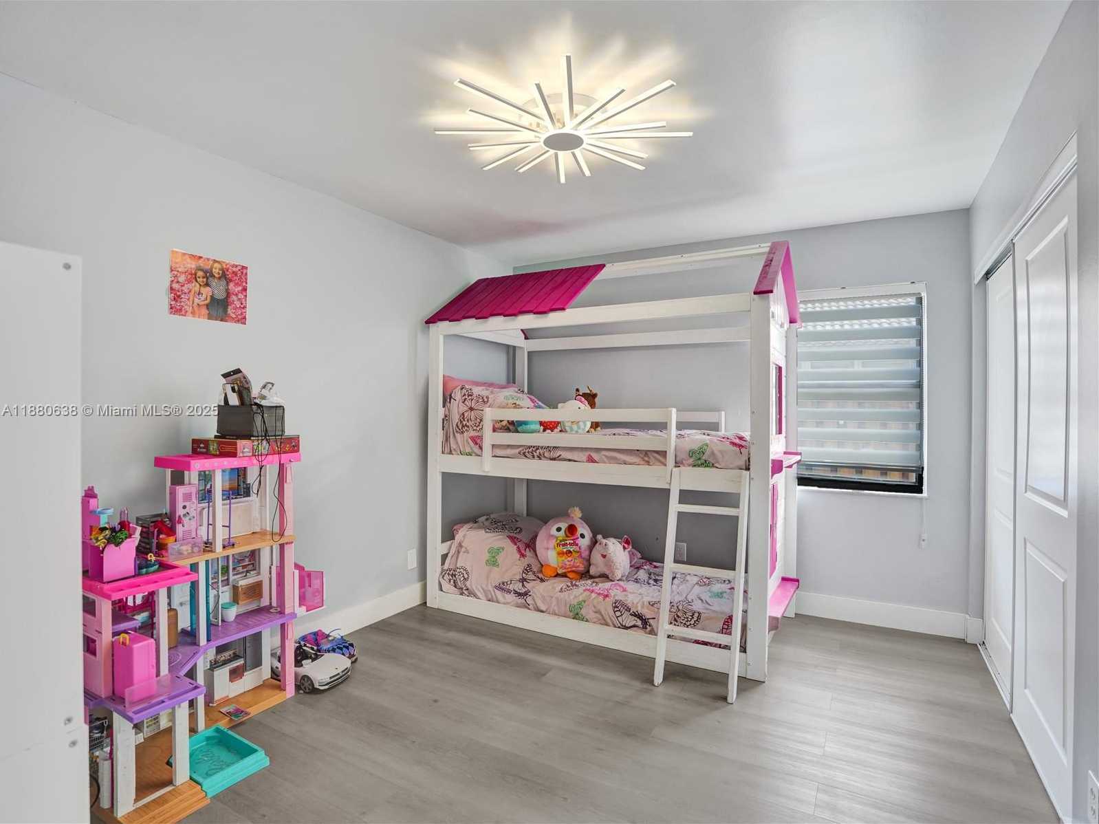 Small Image of 7107 NORTH WEST 39TH ST, Coral Springs Number 20