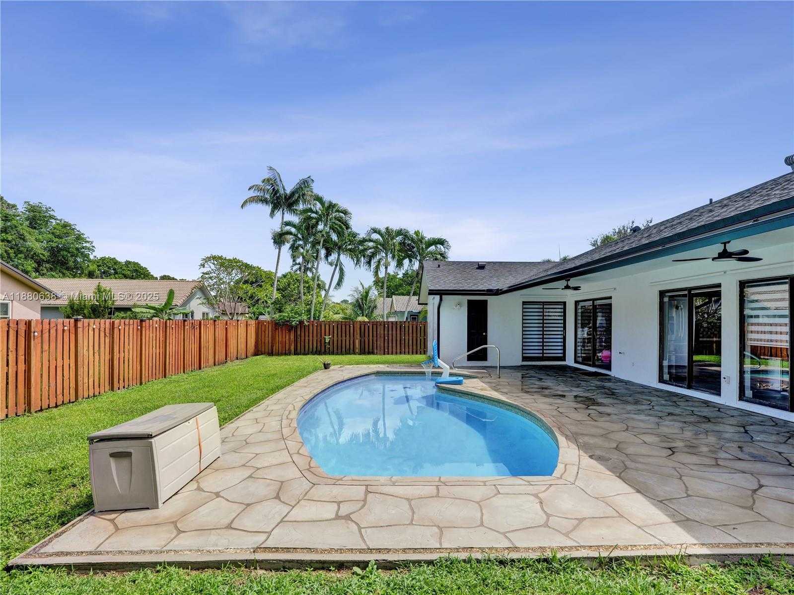 Small Image of 7107 NORTH WEST 39TH ST, Coral Springs Number 28