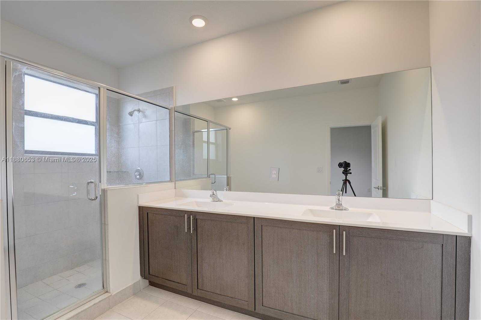 Small Image of 13108 SOUTH WEST 232ND LN, Homestead Number 5