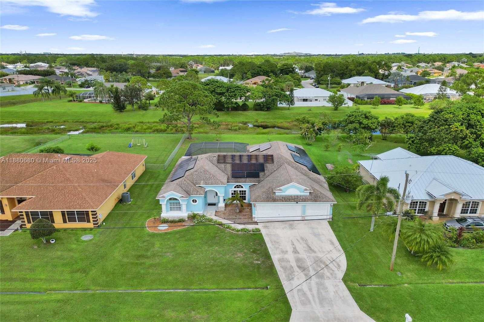 Small Image of 6029 NORTH WEST WINFIELD DR, Port St. Lucie Number 2