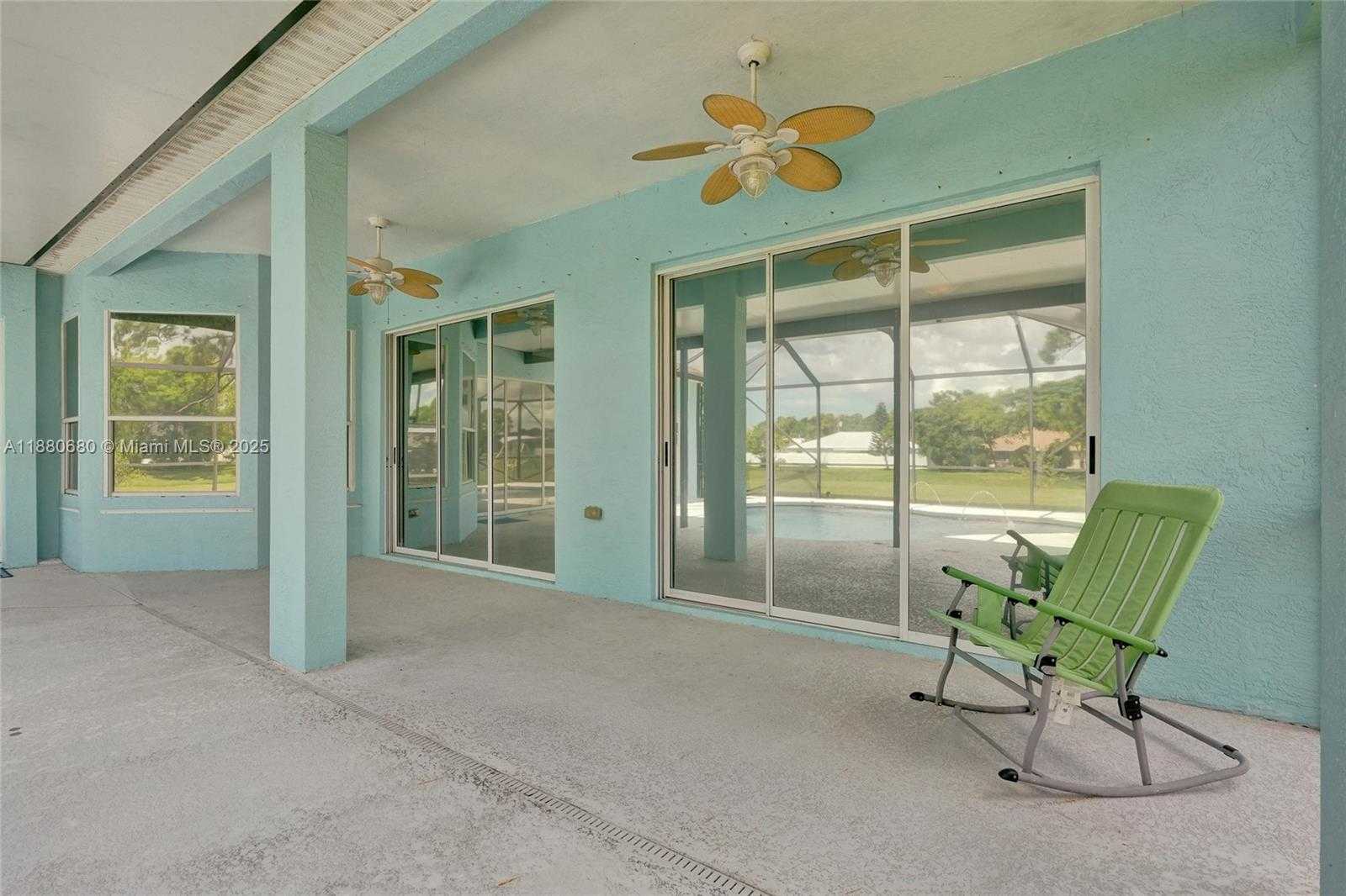 Small Image of 6029 NORTH WEST WINFIELD DR, Port St. Lucie Number 35