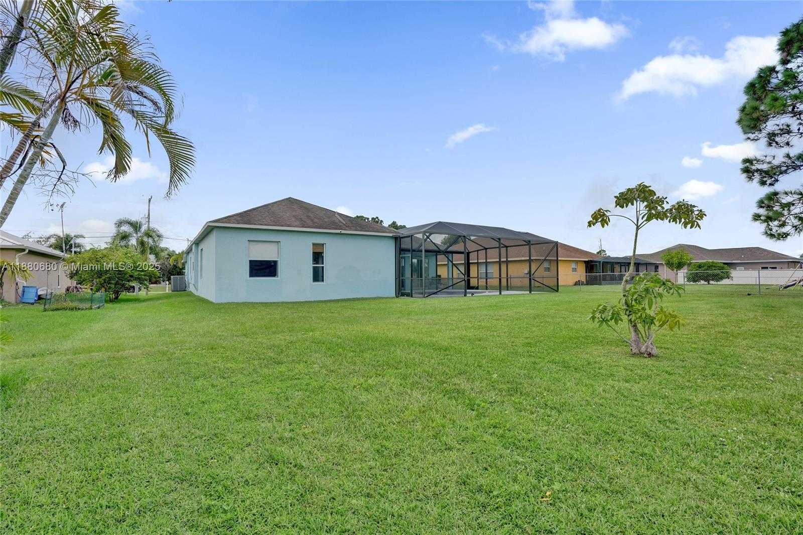 Small Image of 6029 NORTH WEST WINFIELD DR, Port St. Lucie Number 41