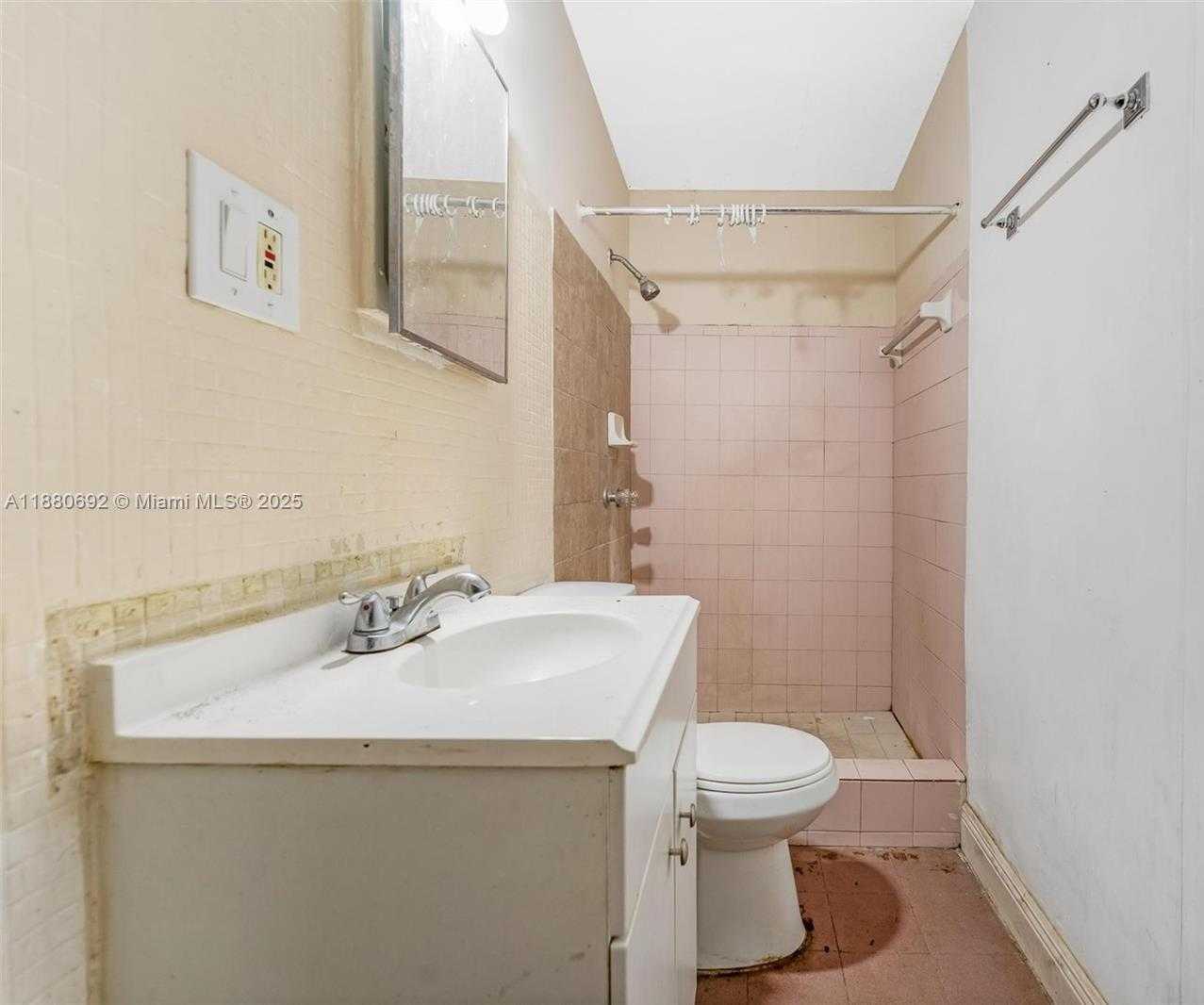 Small Image of 531 NORTH EAST 58TH ST, Oakland Park Number 21