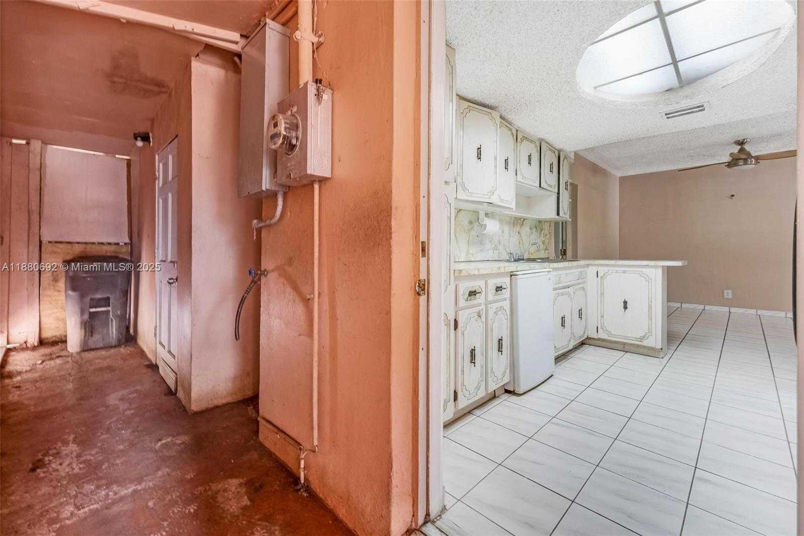 Small Image of 531 NORTH EAST 58TH ST, Oakland Park Number 24