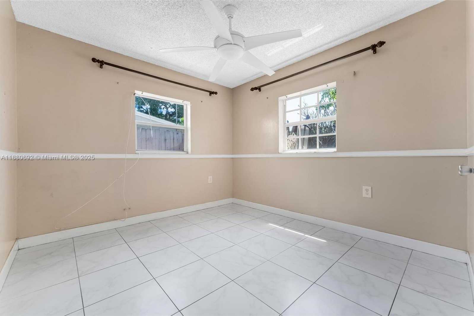 Small Image of 531 NORTH EAST 58TH ST, Oakland Park Number 38