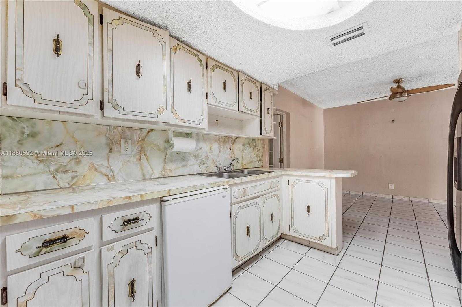 Small Image of 531 NORTH EAST 58TH ST, Oakland Park Number 43