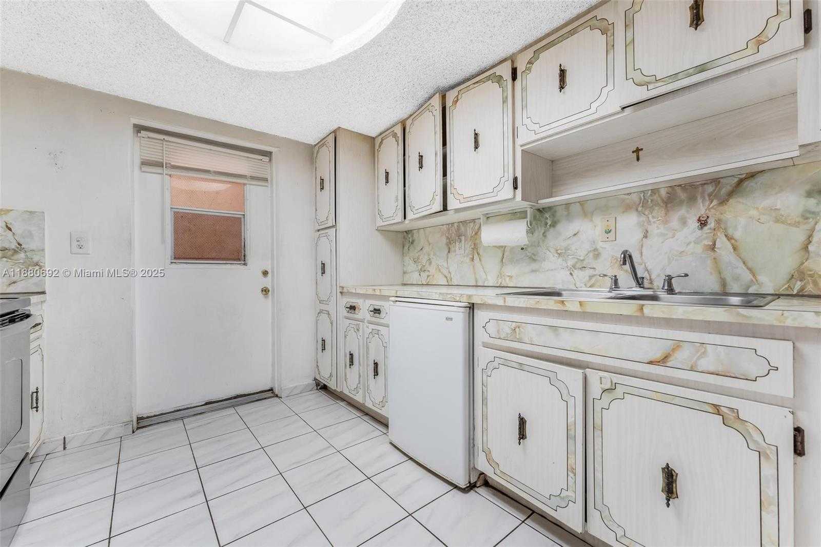 Small Image of 531 NORTH EAST 58TH ST, Oakland Park Number 45