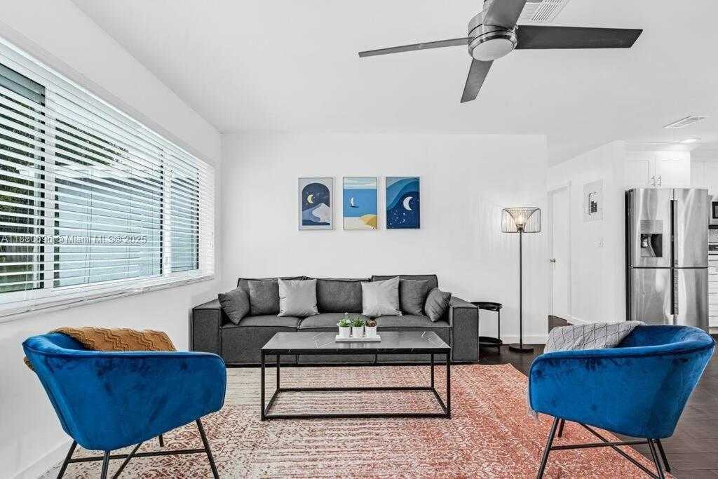 Small Image of 2041 SOUTH WEST 37TH TER, Fort Lauderdale Number 7