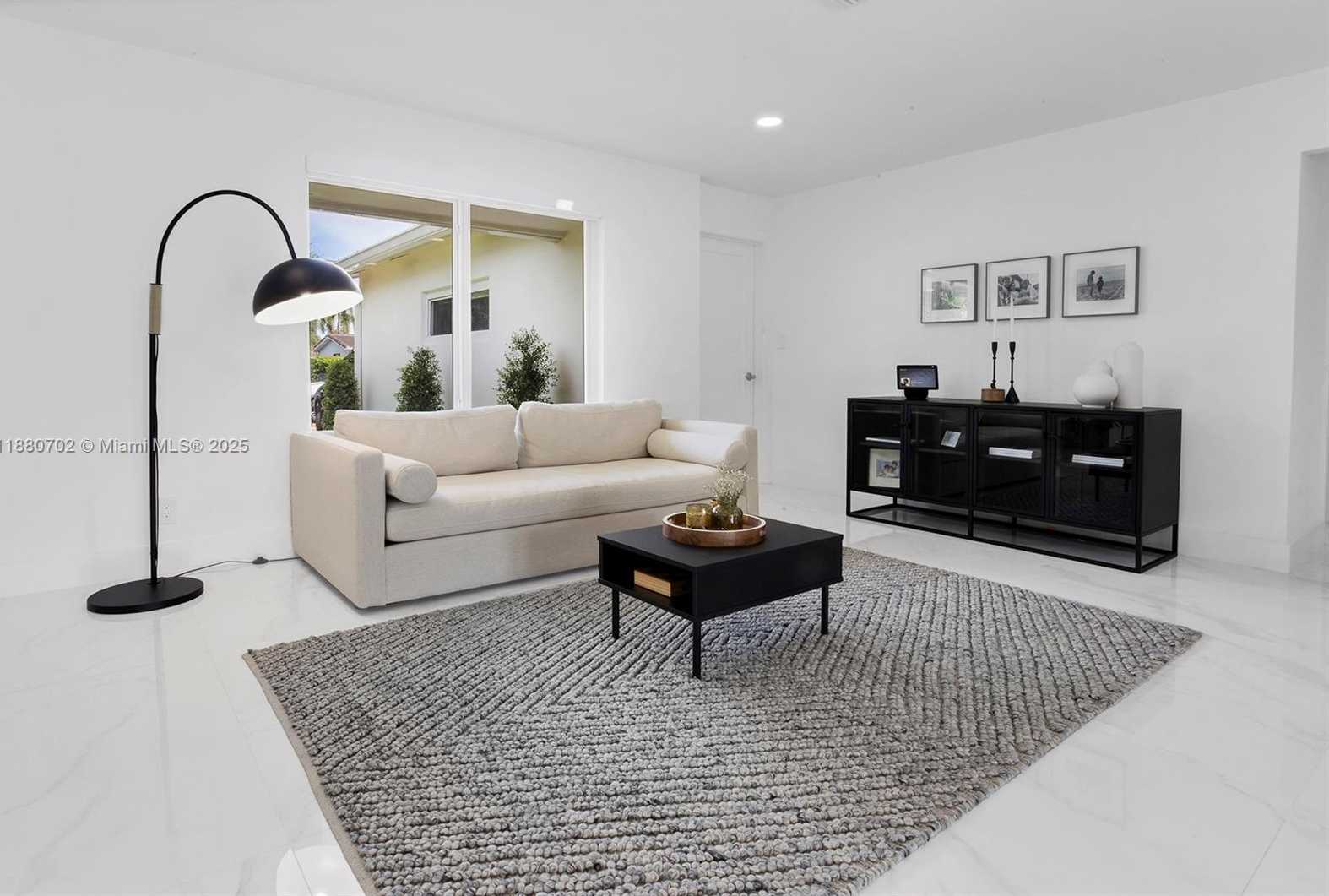 Small Image of 1720 NORTH 50TH AVE, Hollywood Number 11