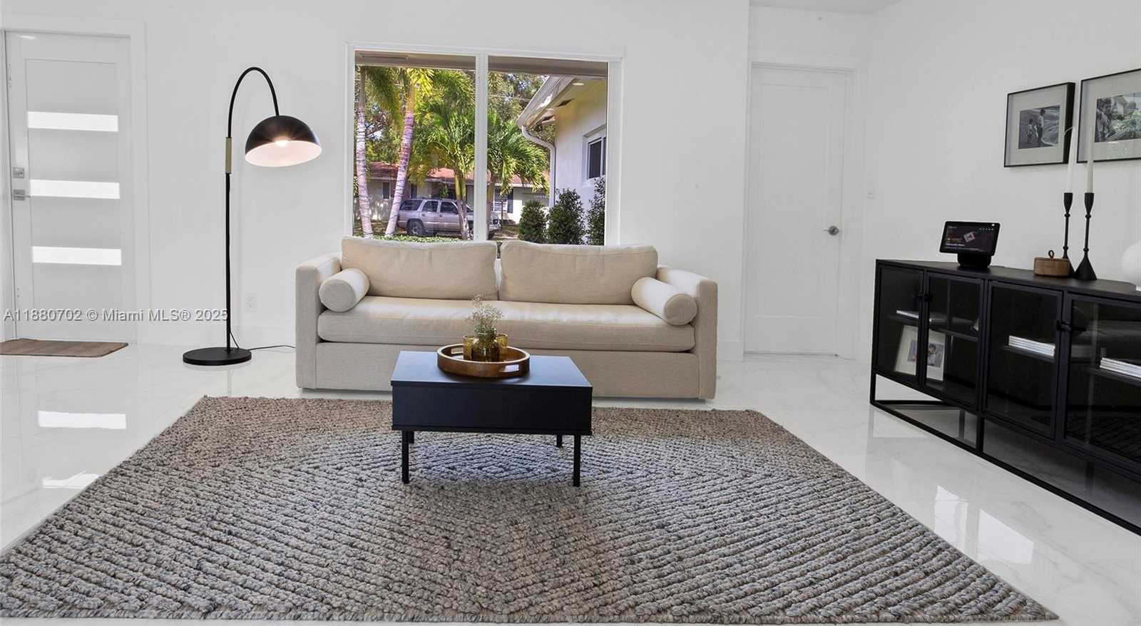 Small Image of 1720 NORTH 50TH AVE, Hollywood Number 14