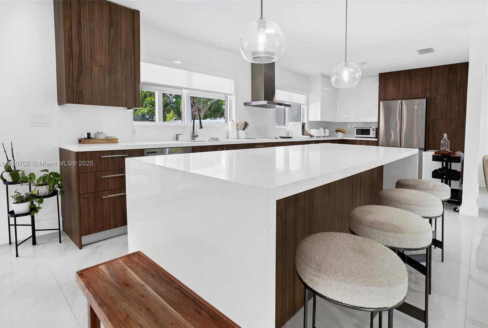 Small Image of 1720 NORTH 50TH AVE, Hollywood Number 19