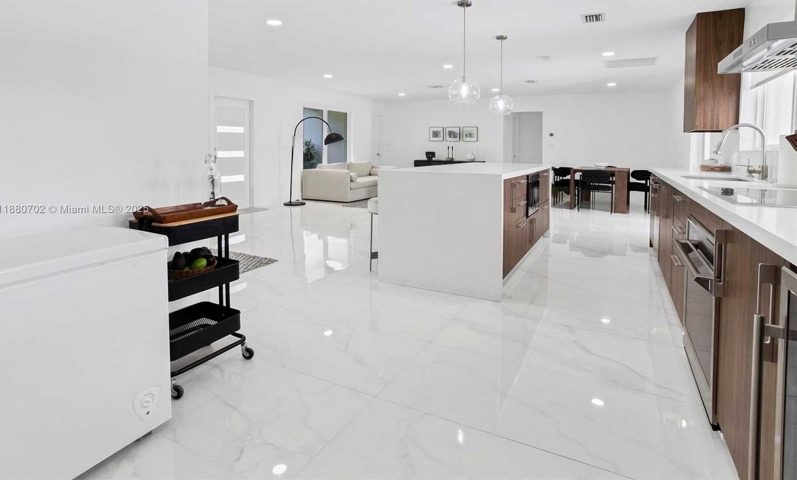 Small Image of 1720 NORTH 50TH AVE, Hollywood Number 26