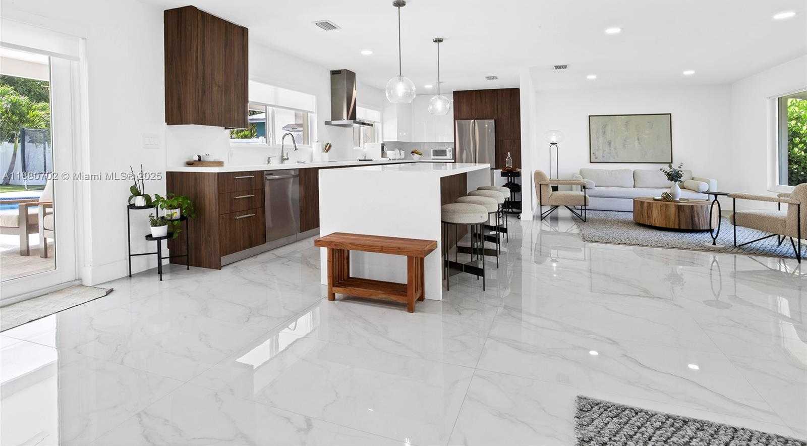 Small Image of 1720 NORTH 50TH AVE, Hollywood Number 47