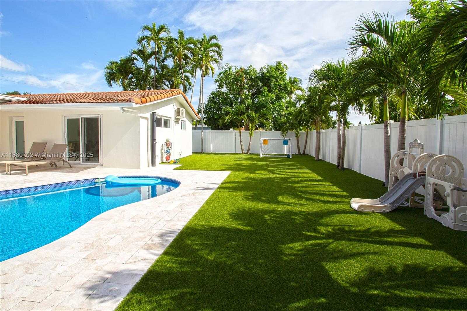 Small Image of 1720 NORTH 50TH AVE, Hollywood Number 58