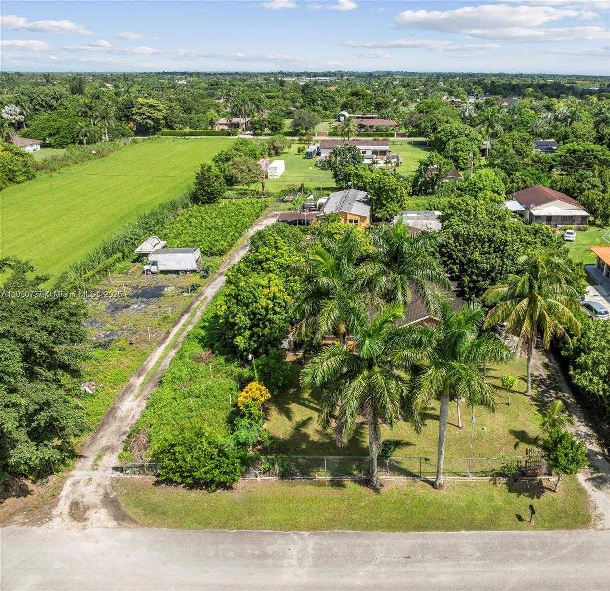 Small Image of 20851 SOUTH WEST 242ND ST, Homestead Number 41