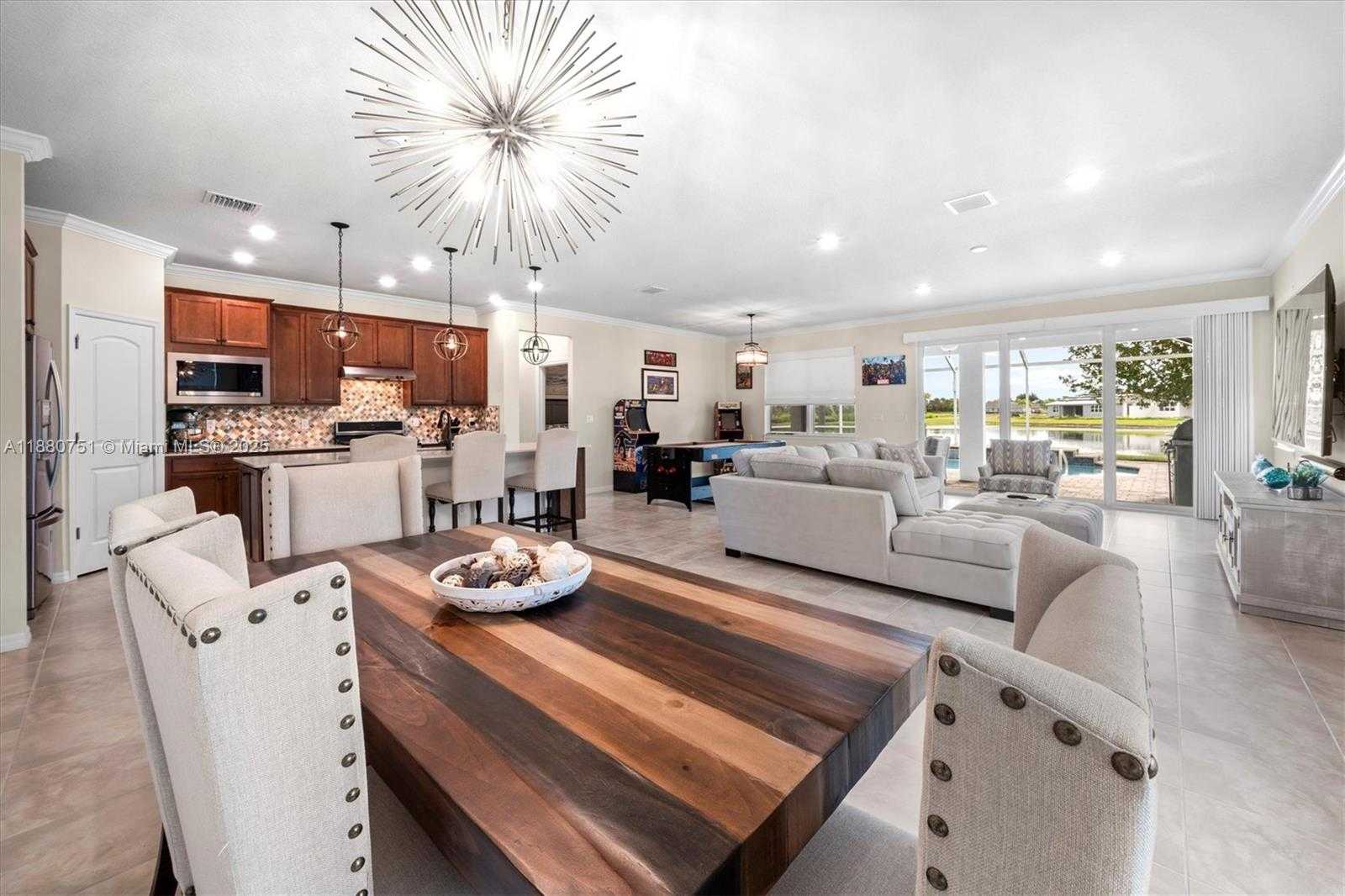 Small Image of 12665 SOUTH WEST CATTLEYA LN, Port St. Lucie Number 12