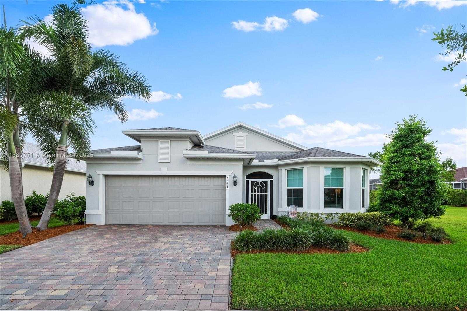 Small Image of 12665 SOUTH WEST CATTLEYA LN, Port St. Lucie Number 2