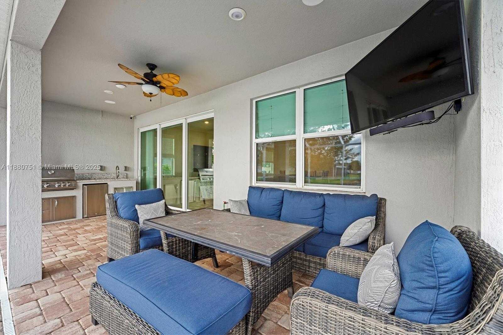 Small Image of 12665 SOUTH WEST CATTLEYA LN, Port St. Lucie Number 28