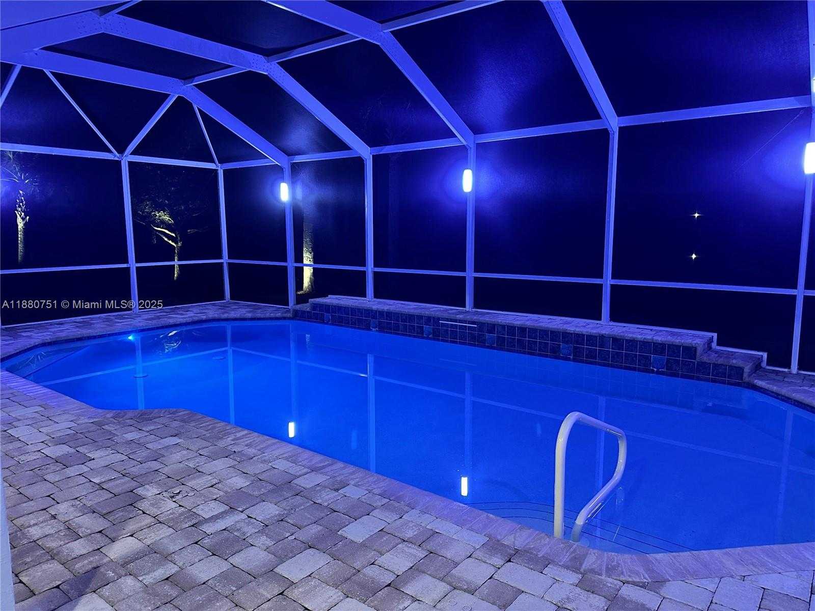 Small Image of 12665 SOUTH WEST CATTLEYA LN, Port St. Lucie Number 34
