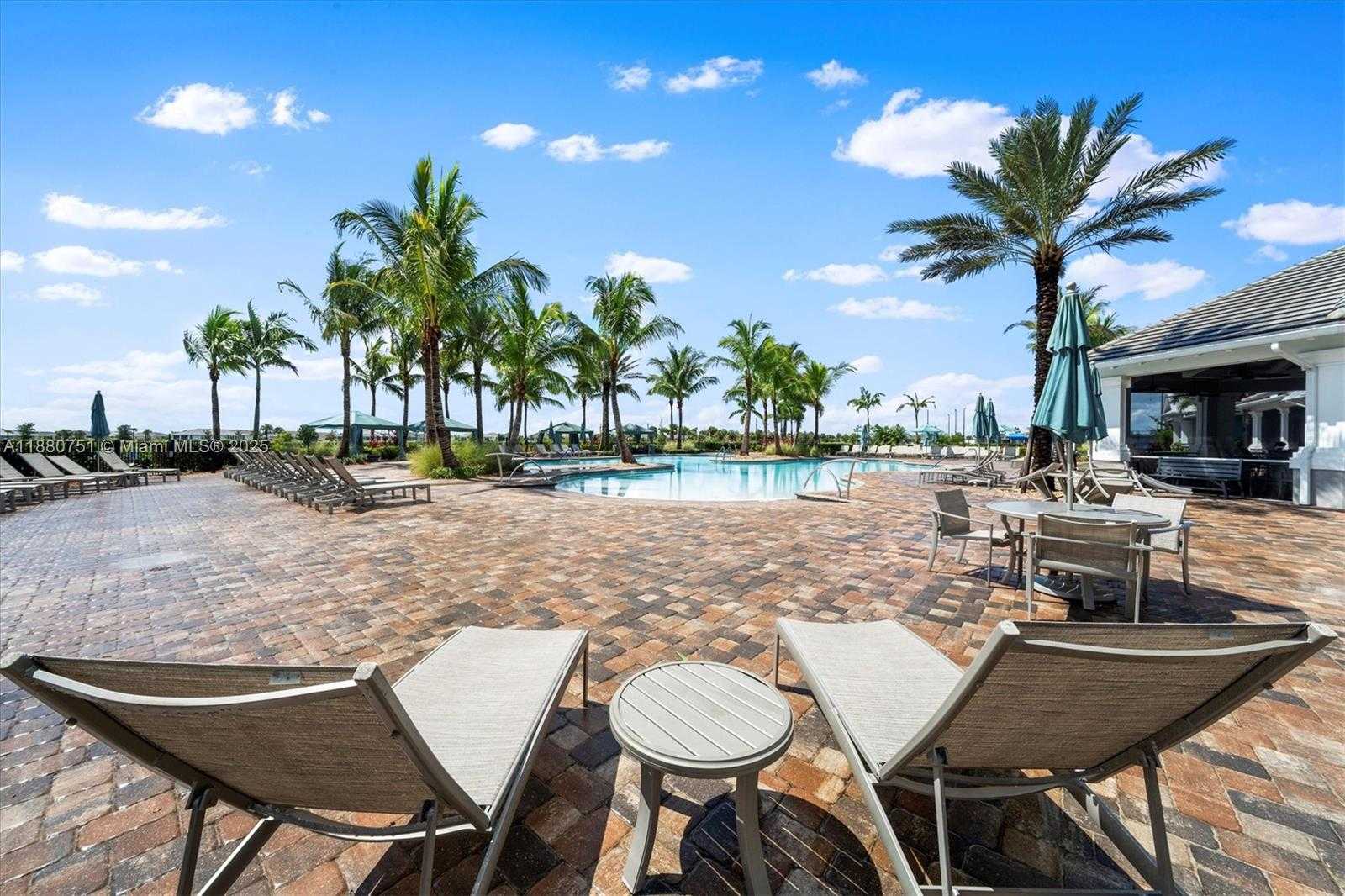 Small Image of 12665 SOUTH WEST CATTLEYA LN, Port St. Lucie Number 46