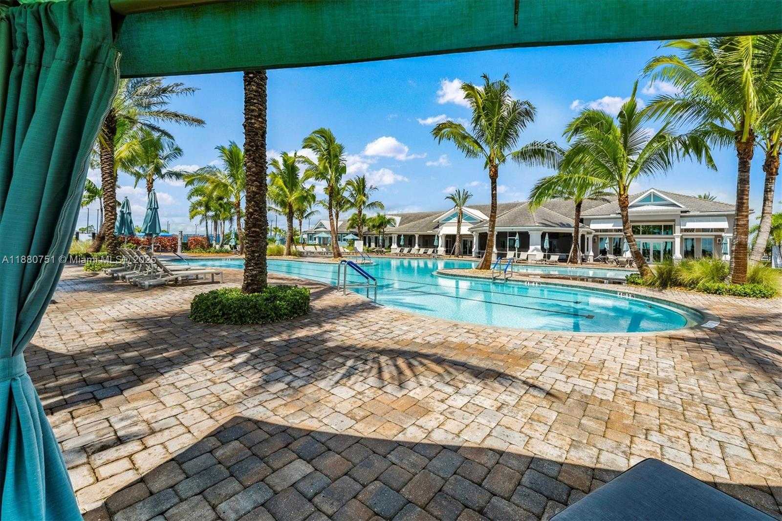 Small Image of 12665 SOUTH WEST CATTLEYA LN, Port St. Lucie Number 49