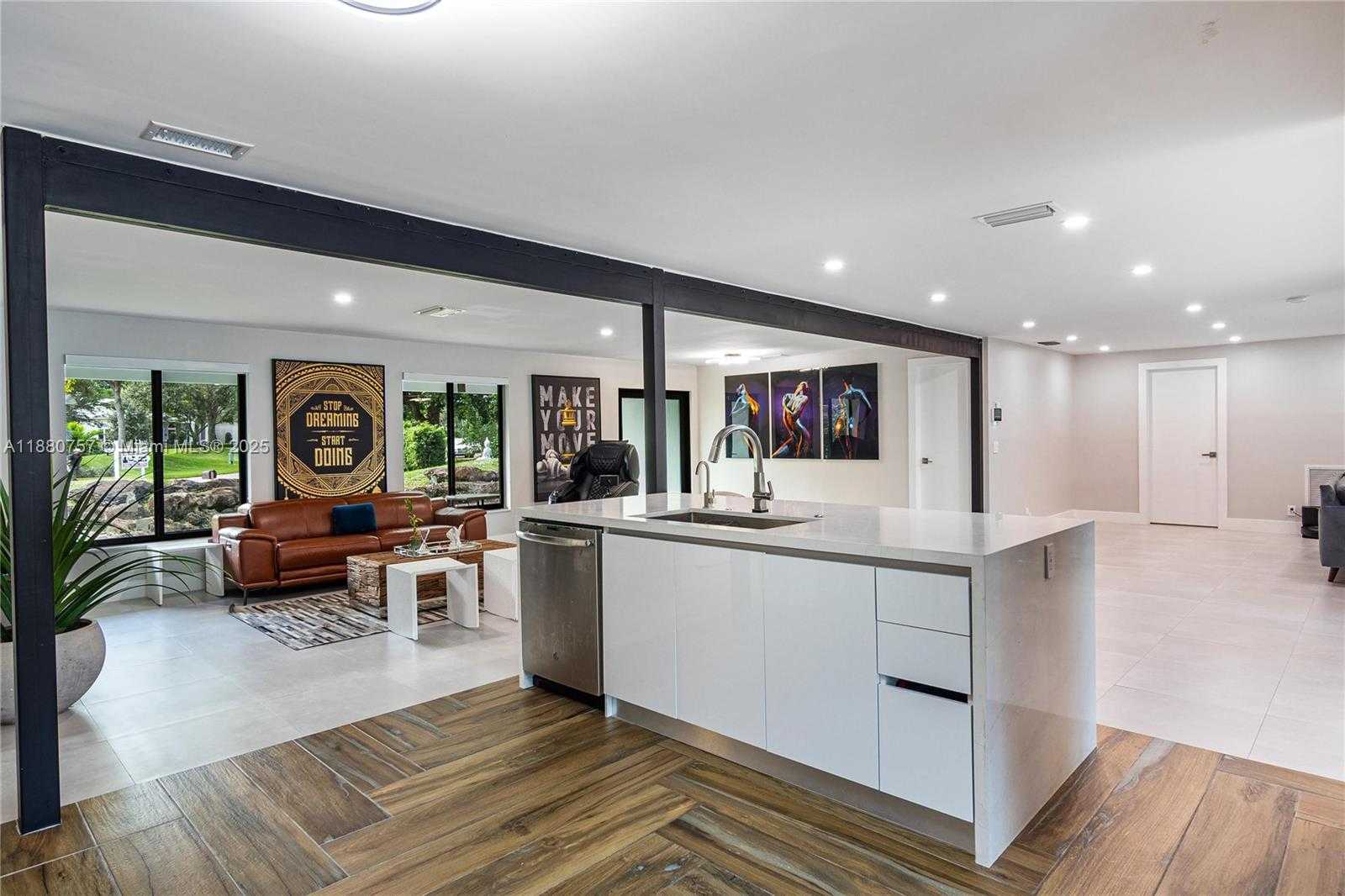 Small Image of 9550 NORTH WEST 42ND CT, Coral Springs Number 21