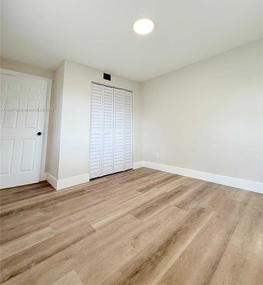 Small Image of 9342 NORTH WEST 23RD ST, Pembroke Pines Number 17