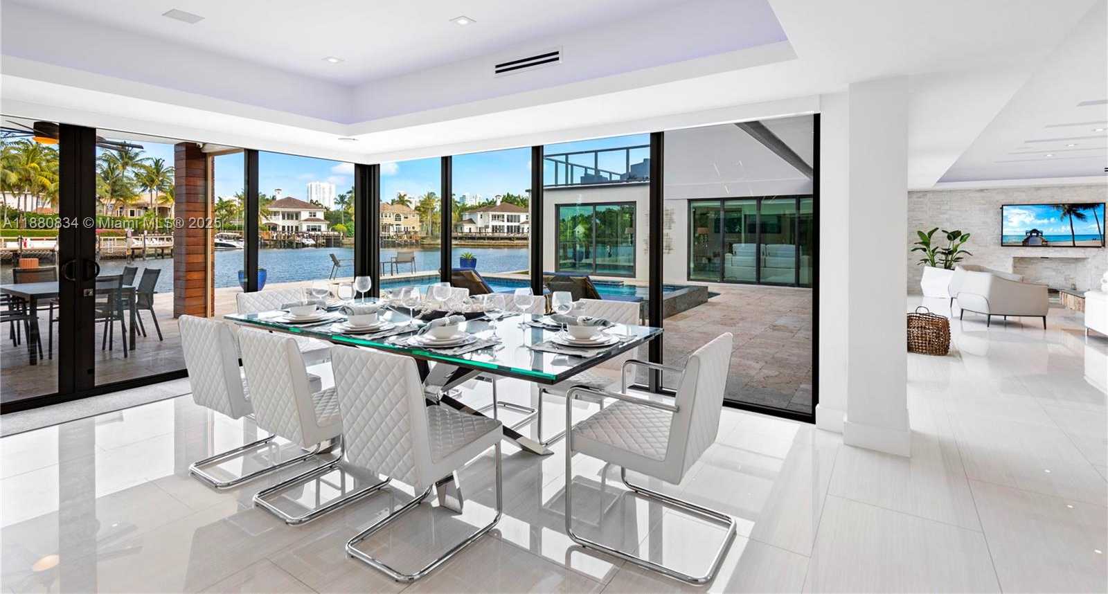 Small Image of 1025 DIPLOMAT PARKWAY, Hollywood Number 31