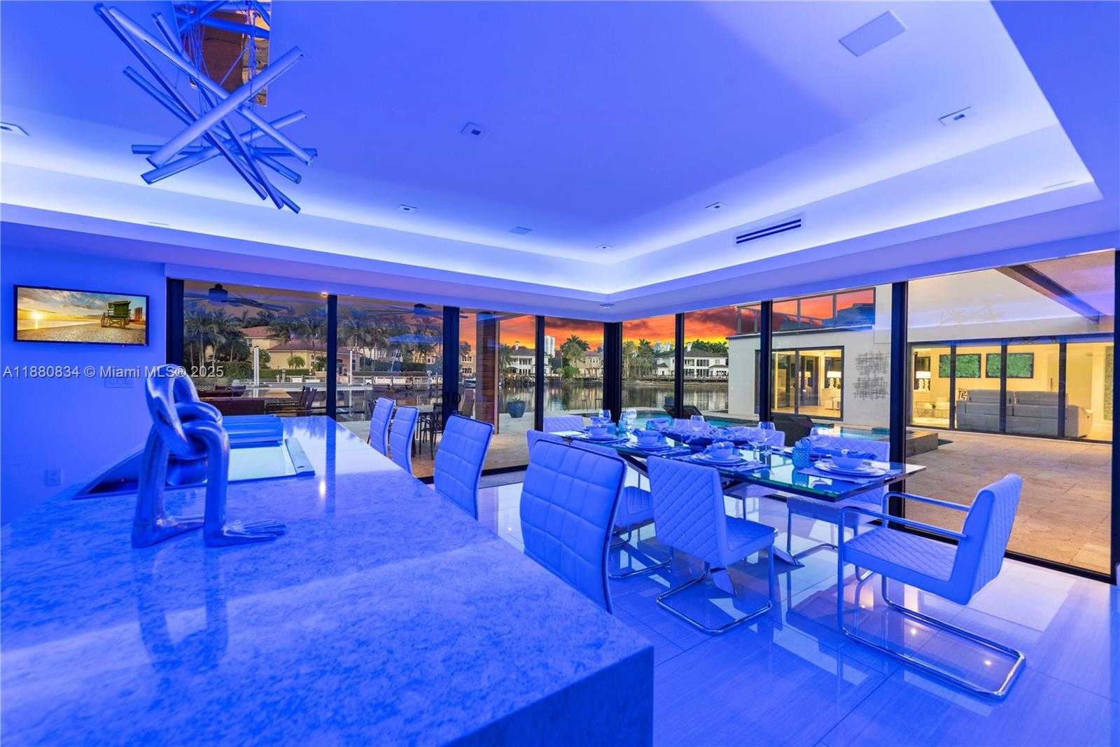 Small Image of 1025 DIPLOMAT PARKWAY, Hollywood Number 37
