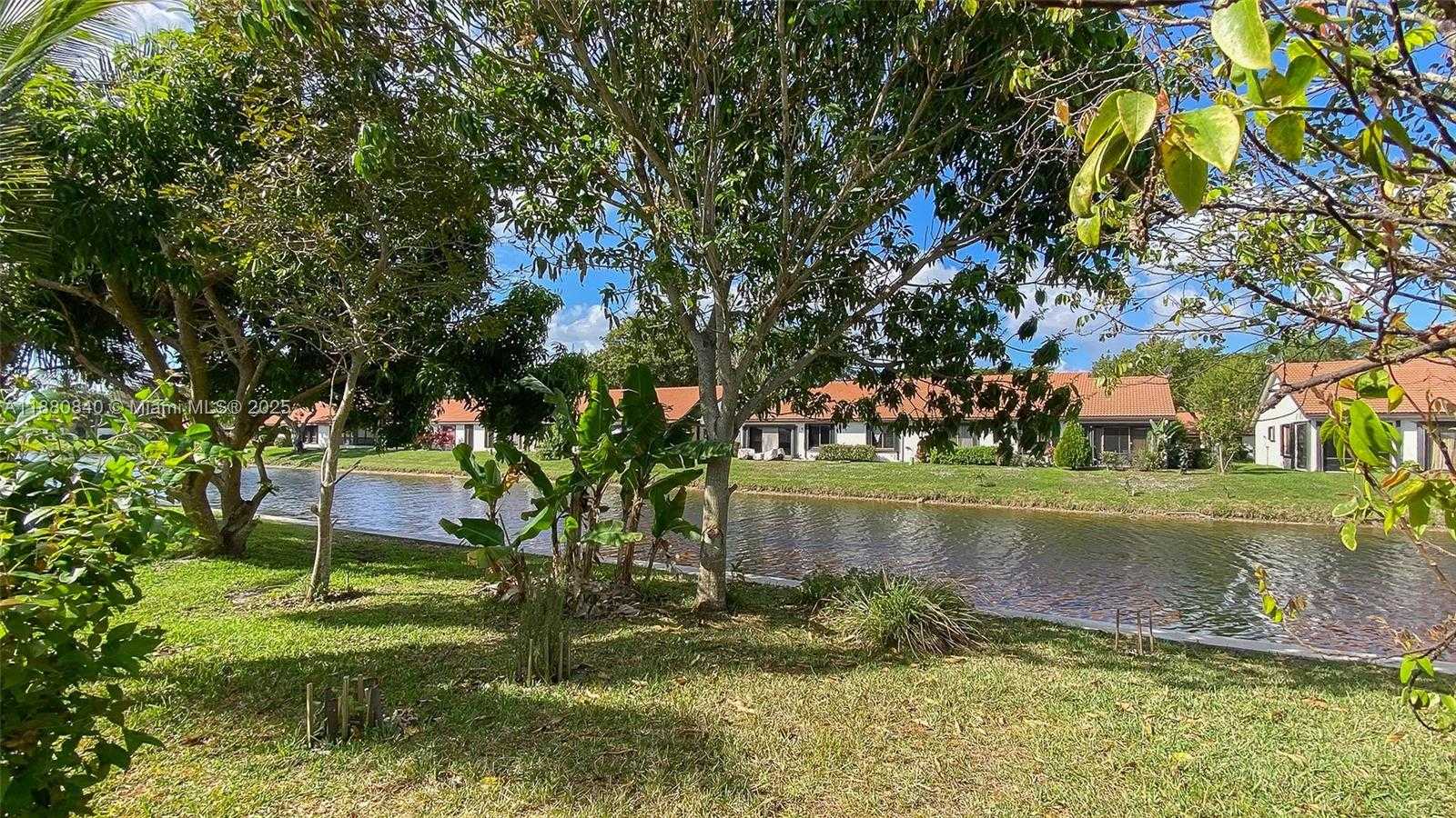 Small Image of 7105 NORTH WEST 73RD AVE, Tamarac Number 32