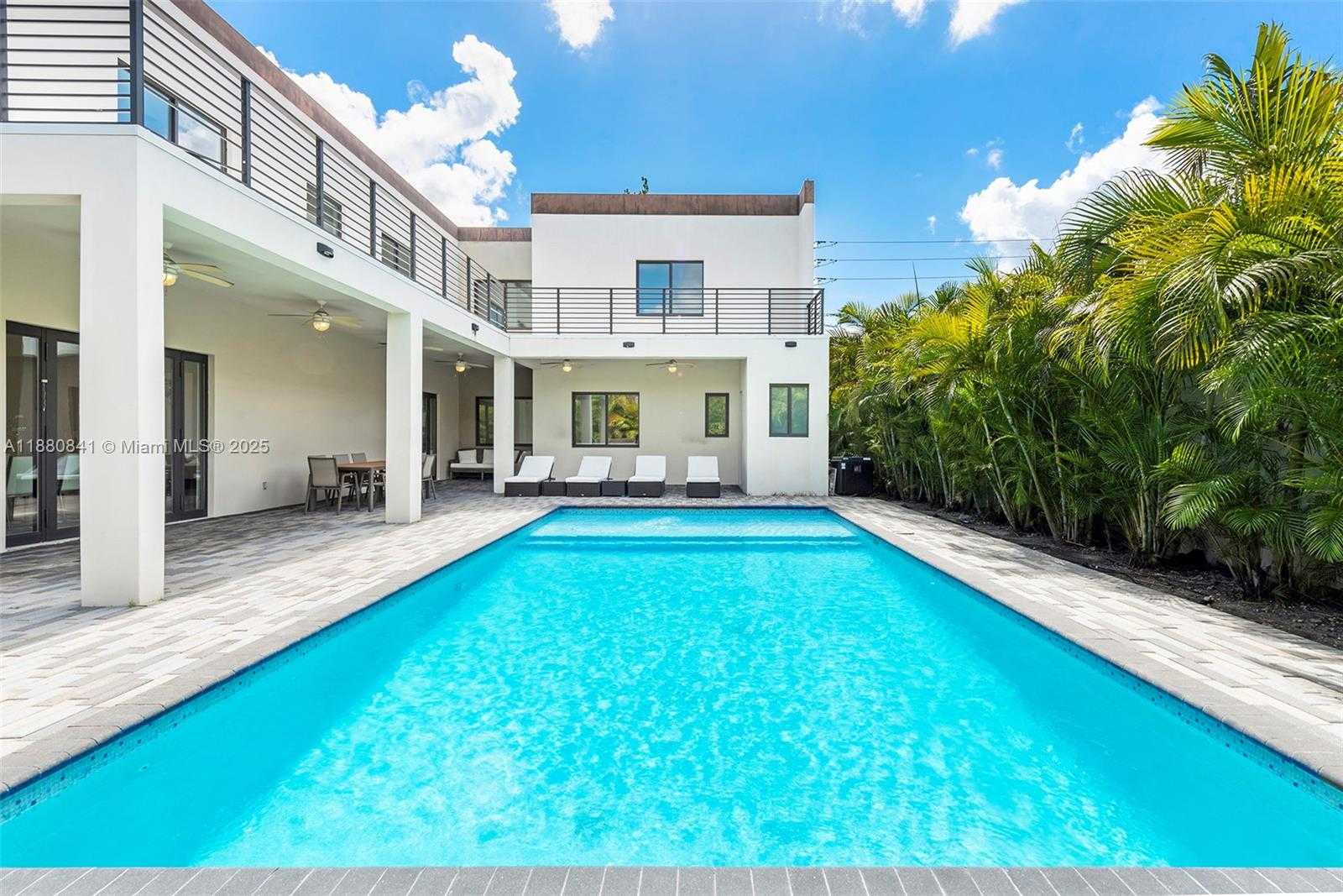 Small Image of 5500 SOUTH WEST 67TH AVE, Miami Number 10