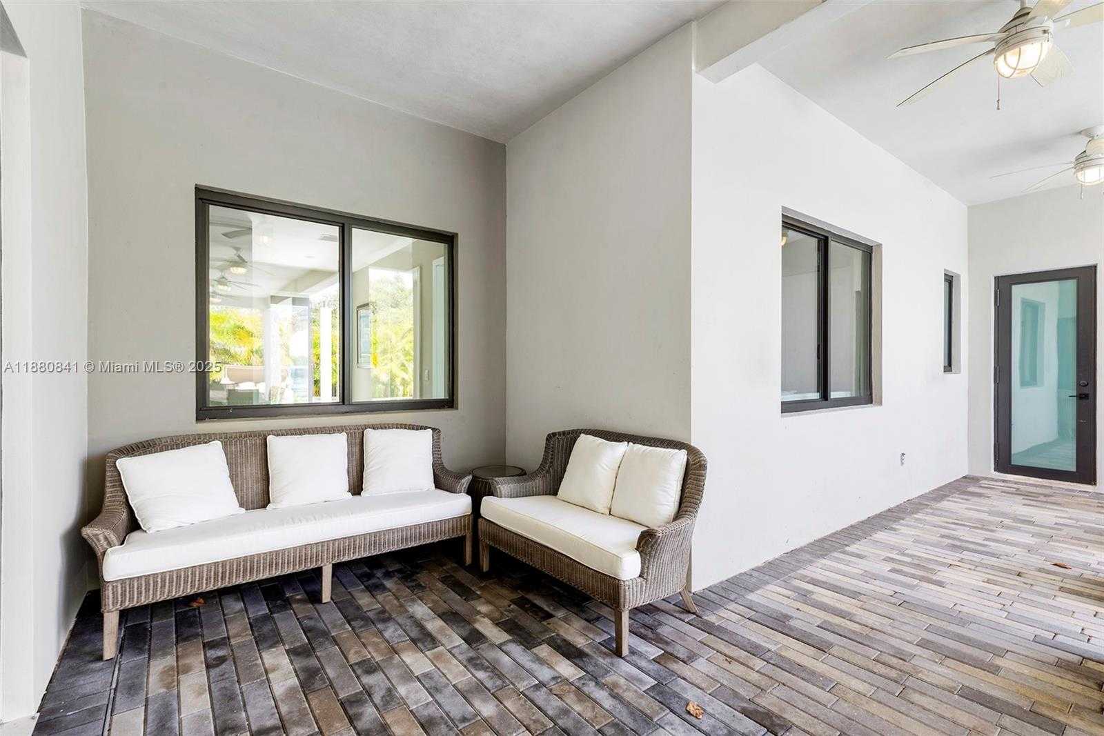 Small Image of 5500 SOUTH WEST 67TH AVE, Miami Number 15