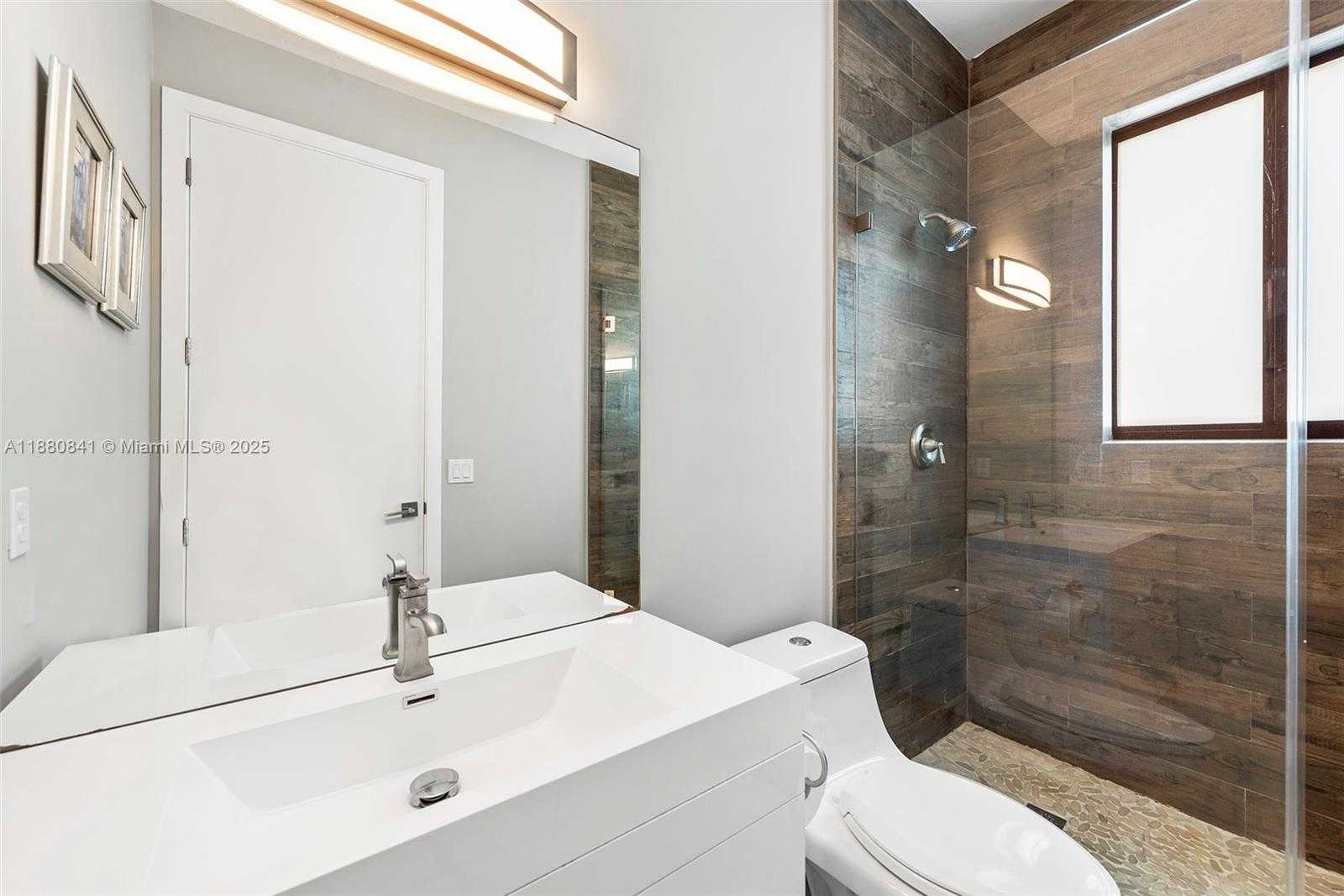 Small Image of 5500 SOUTH WEST 67TH AVE, Miami Number 25