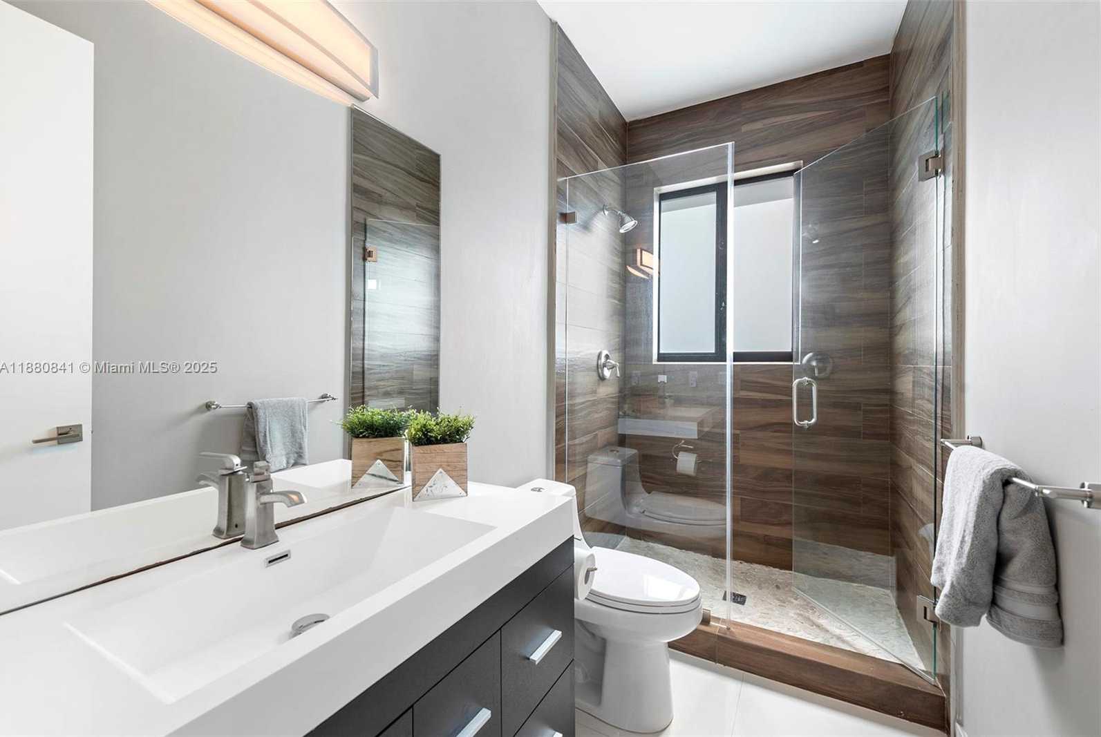 Small Image of 5500 SOUTH WEST 67TH AVE, Miami Number 27