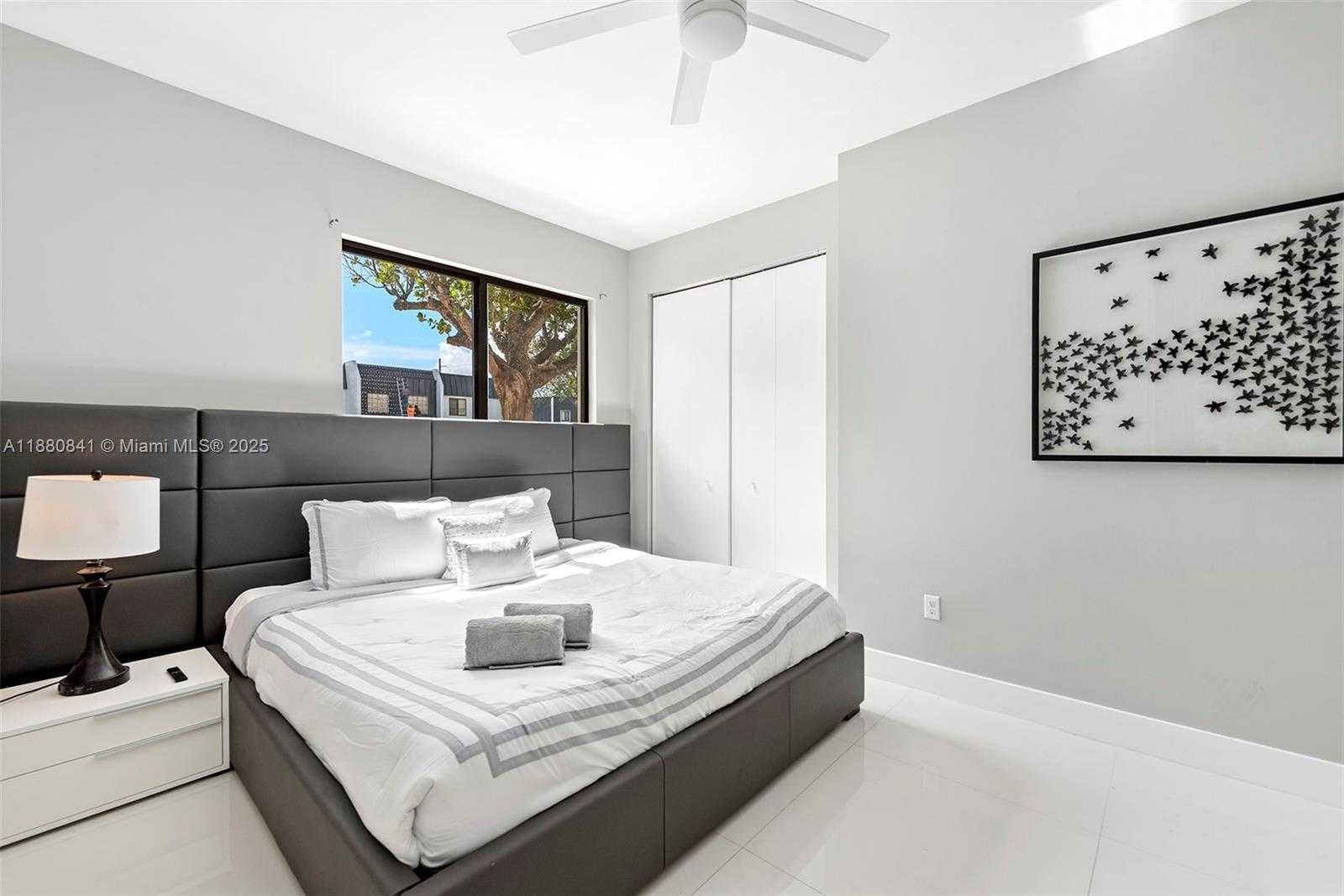 Small Image of 5500 SOUTH WEST 67TH AVE, Miami Number 28