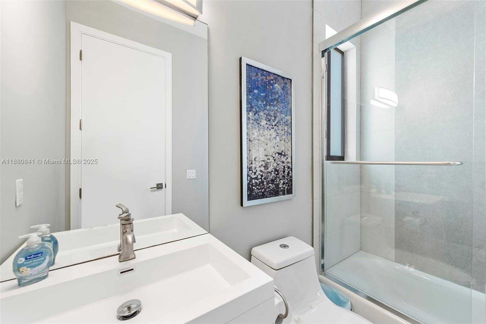 Small Image of 5500 SOUTH WEST 67TH AVE, Miami Number 37