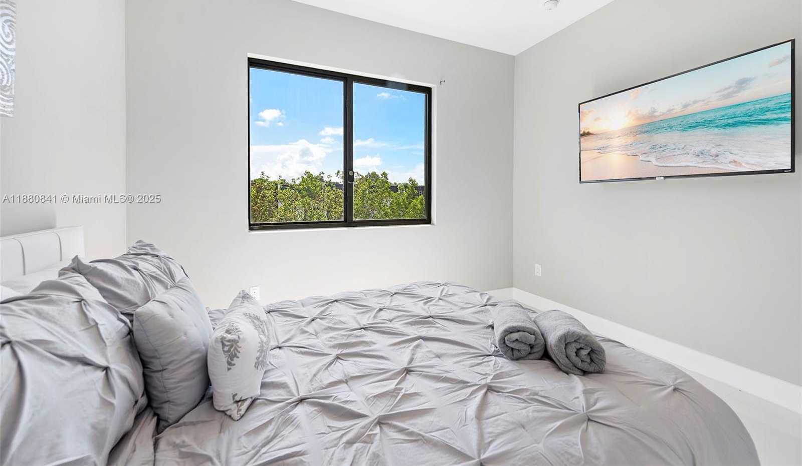 Small Image of 5500 SOUTH WEST 67TH AVE, Miami Number 50
