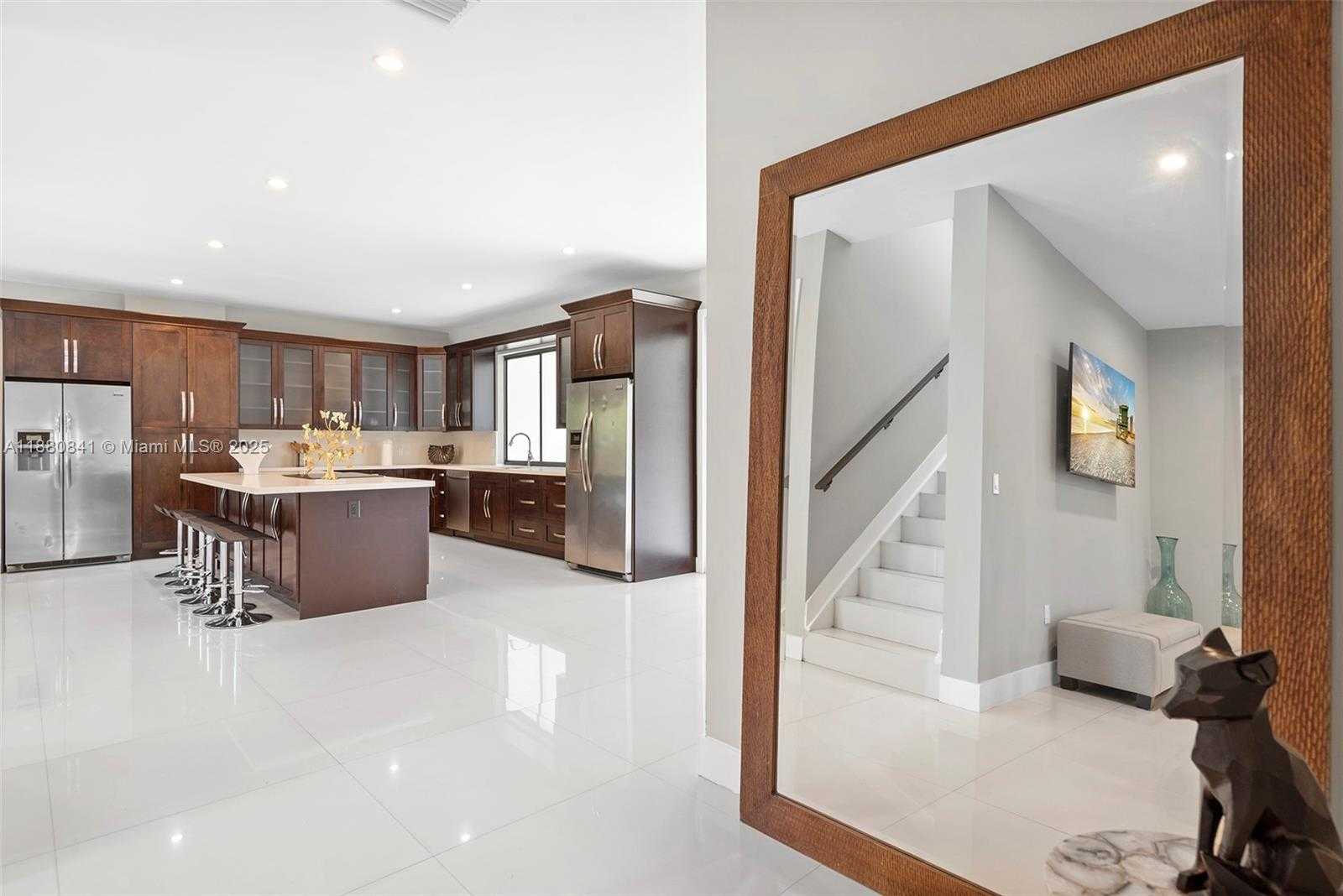 Small Image of 5500 SOUTH WEST 67TH AVE, Miami Number 64