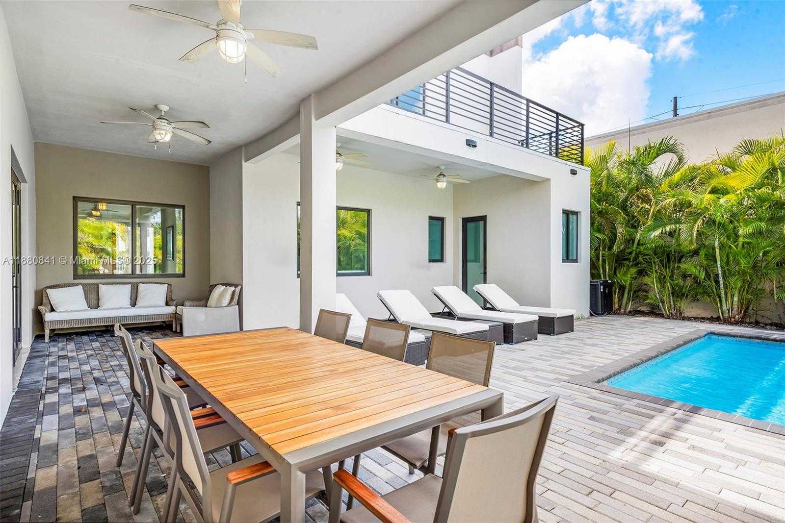 Small Image of 5500 SOUTH WEST 67TH AVE, Miami Number 8