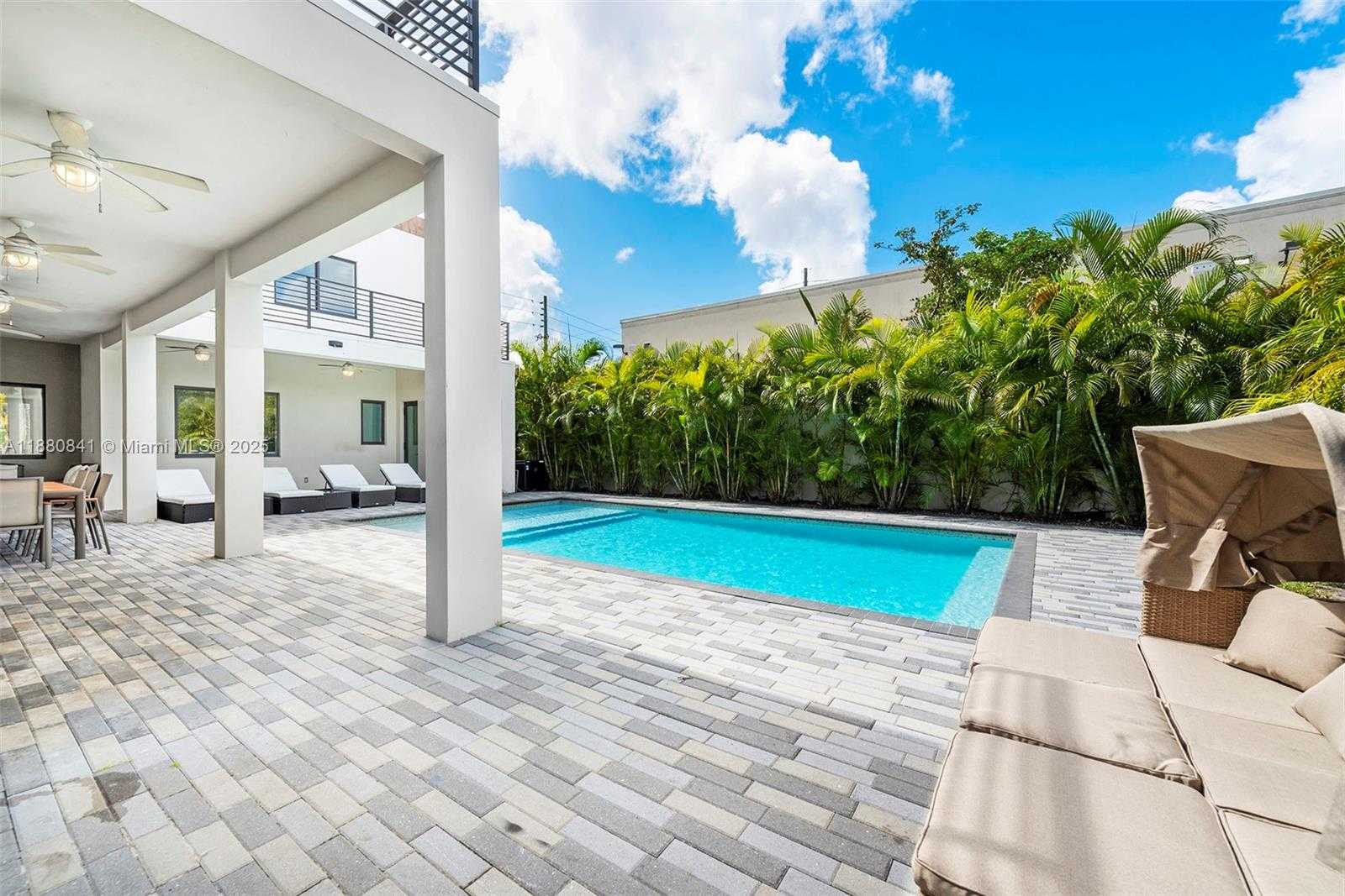 Small Image of 5500 SOUTH WEST 67TH AVE, Miami Number 9