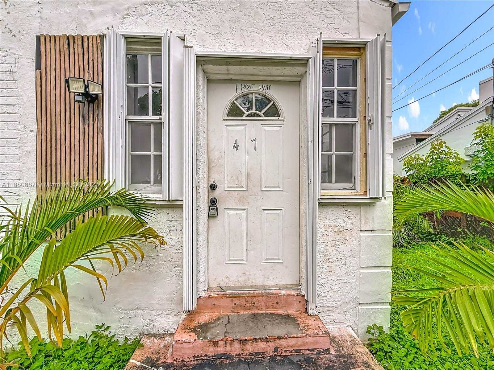 Small Image of 47 NORTH WEST 49TH ST, Miami Number 2