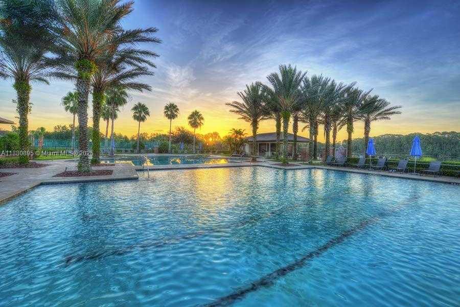 Small Image of 263 STIRLING BRIDGE DRIVE, Other City - In The State Of Florida Number 20