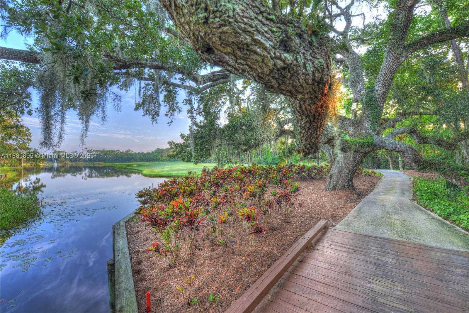 Small Image of 263 STIRLING BRIDGE DRIVE, Other City - In The State Of Florida Number 27