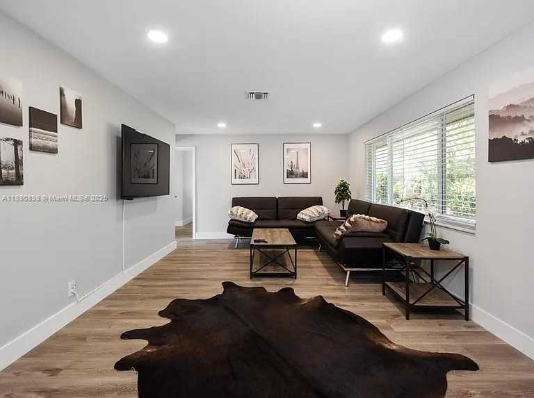 Small Image of 4260 NORTH WEST 19TH AVE, Oakland Park Number 3