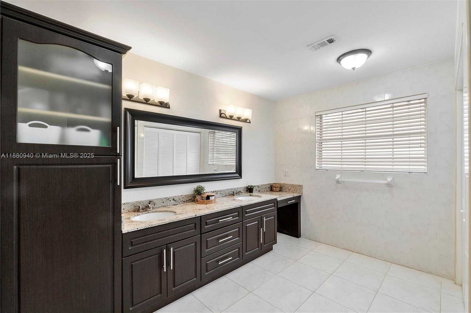 Small Image of 21970 SOUTH WEST 97TH CT, Cutler Bay Number 33